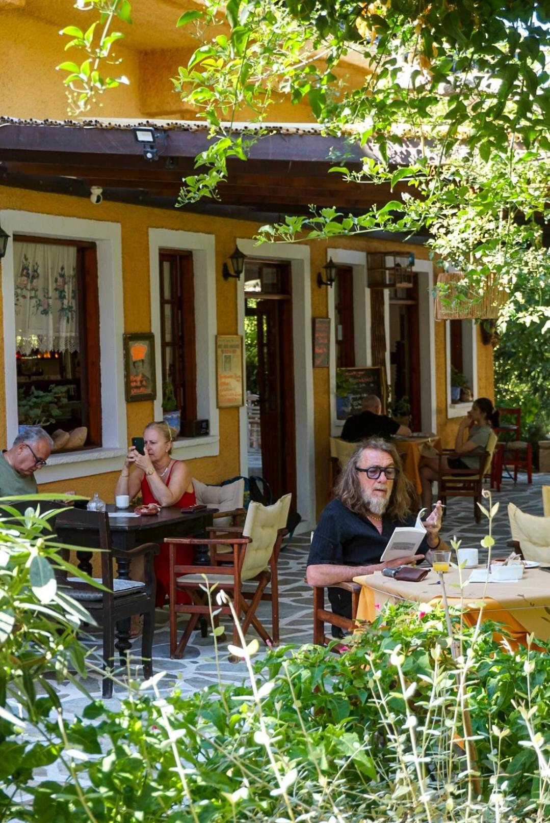 Vagia Traditional, Aegina Island Eksteriør billede